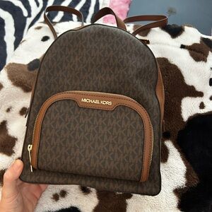 Michael Kors Sheila Medium Logo Backpack